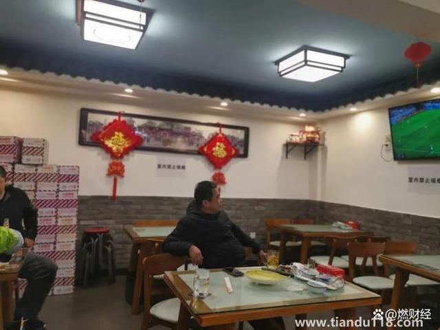 街边小店的2022年:一难接一难（今日新闻）(图2)